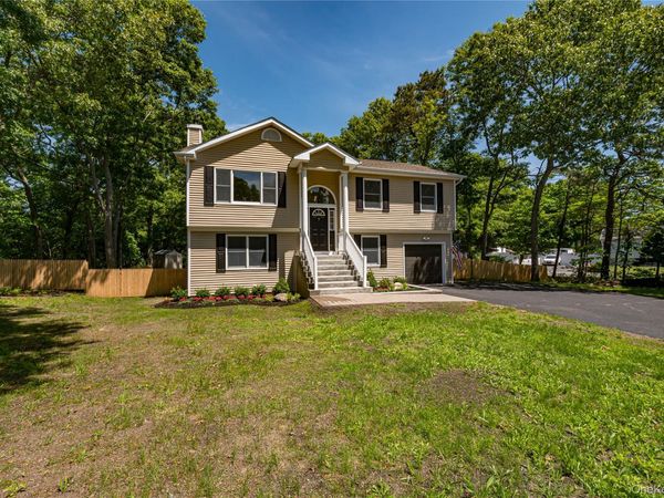 25 Camelot Drive, Centereach, NY 11720