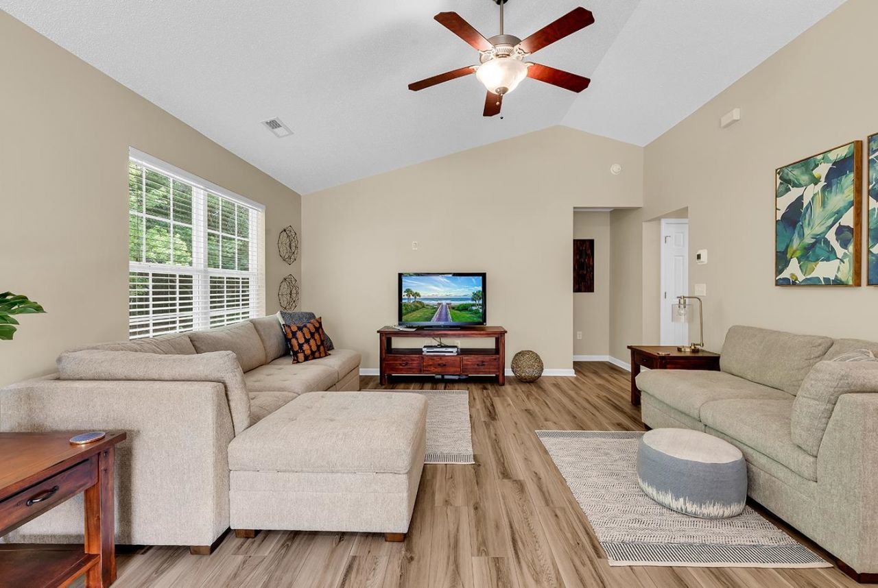 208 South Reach Ct. Photo 16