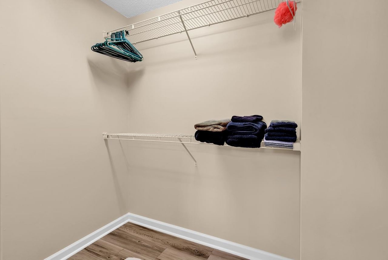 208 South Reach Ct. Photo 28
