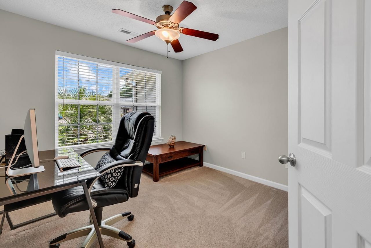 208 South Reach Ct. Photo 32