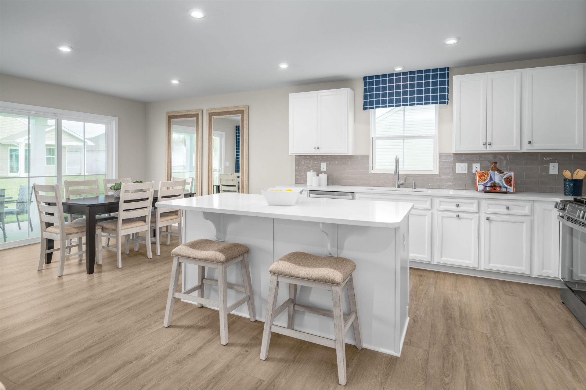 234 Copper Pointe Loop Photo 4