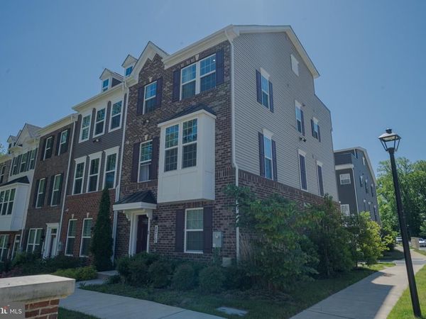 8210 GOLDSTONE COURT , HYATTSVILLE, MD 20785