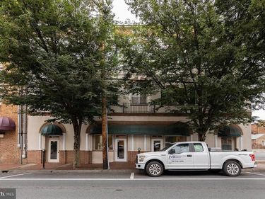 7 W PICCADILLY STREET , Unit F, WINCHESTER, VA 22601