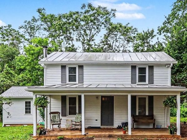3085 INDIAN RUN ROAD, AMISSVILLE, VA 20106
