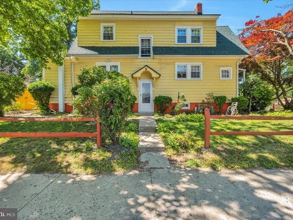 101 S WEST AVENUE , VINELAND, NJ 08360