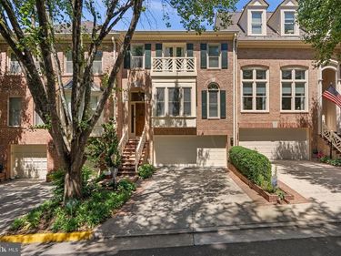 1532 HAMPTON HILL CIRCLE, MCLEAN, VA 22101