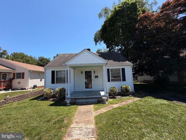 917 S BRADFORD STREET, DOVER, DE 19904