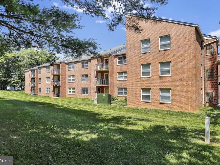 100 Chapel Court, Unit 323, Walkersville, MD 21793 Main Photo