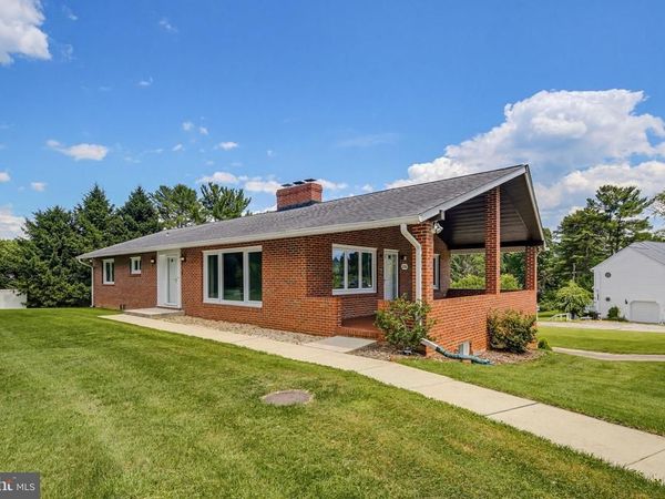 2901 CHESTNUT HILL DRIVE, ELLICOTT CITY, MD 21043