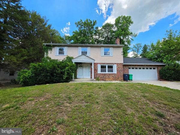 12100 CHESTERTON DRIVE , UPPER MARLBORO, MD 20774