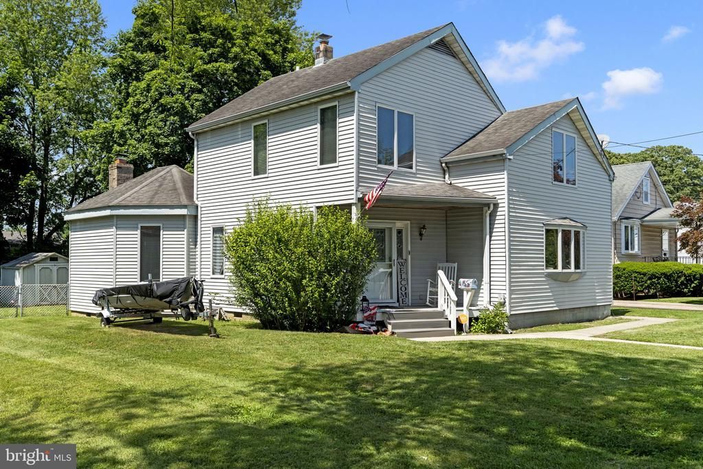 1073 Wallace Avenue, Roebling, NJ 08554 Main Photo