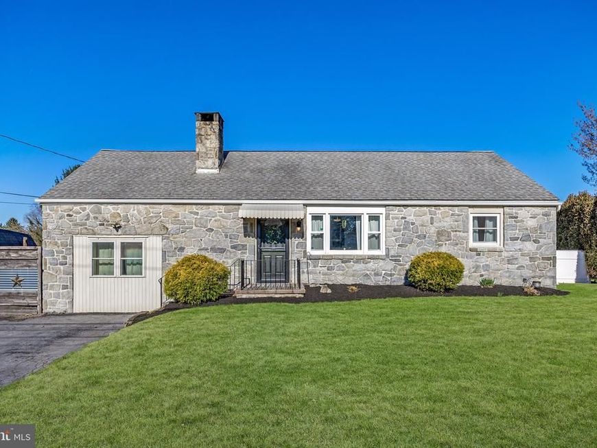 400 Amity Park Road, Douglassville, PA 19518 Main Photo