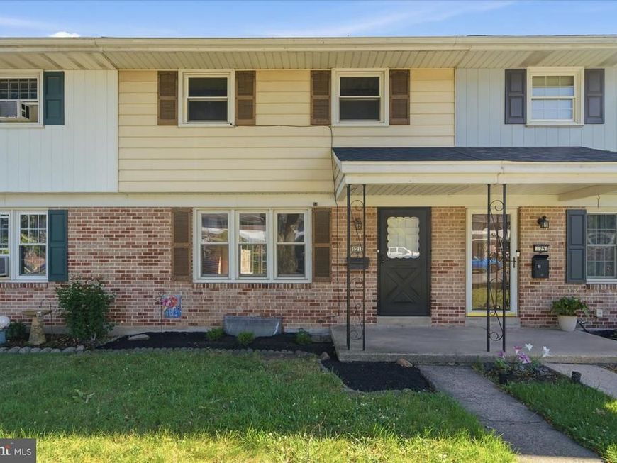 121 Pennbrook Av, Robesonia, PA 19551 Main Photo