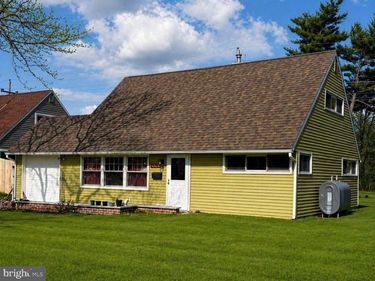 204 KENWOOD S, LEVITTOWN, PA 19055