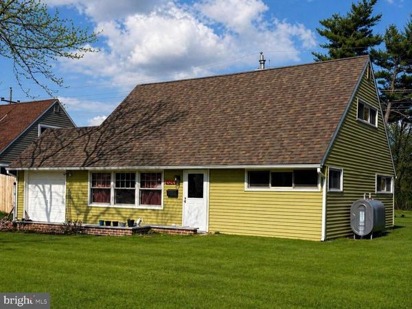 204 KENWOOD S, LEVITTOWN, PA 19055