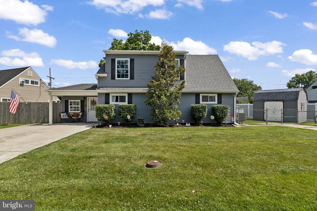 190 NORTHPARK DRIVE, LEVITTOWN, PA 19054