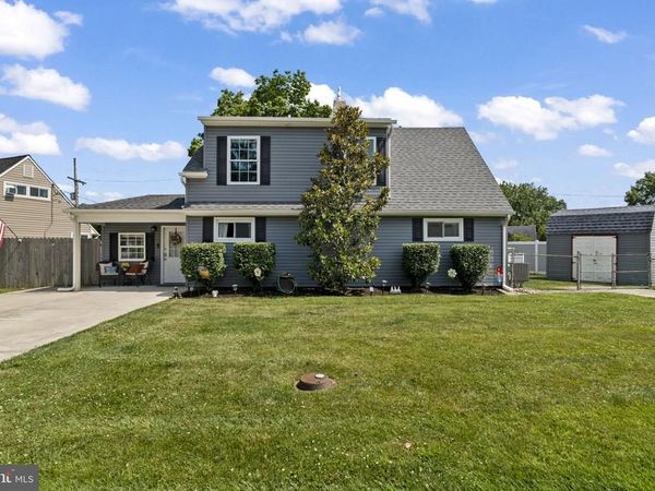 190 NORTHPARK DRIVE, LEVITTOWN, PA 19054