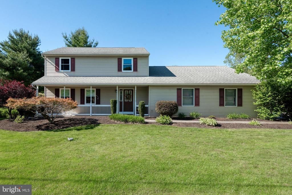 1858 W Lisburn Road, Carlisle, PA 17015 Main Photo