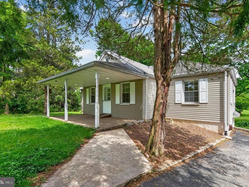 2680 Charlestown Road, Phoenixville, PA 19460 Main Photo
