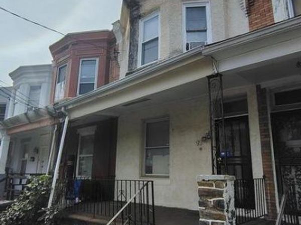 932 FORRESTER AVENUE , DARBY, PA 19023