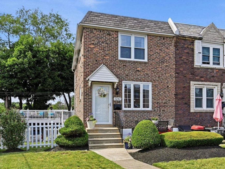 5242 Gramercy Drive, Clifton Heights, PA 19018 Main Photo
