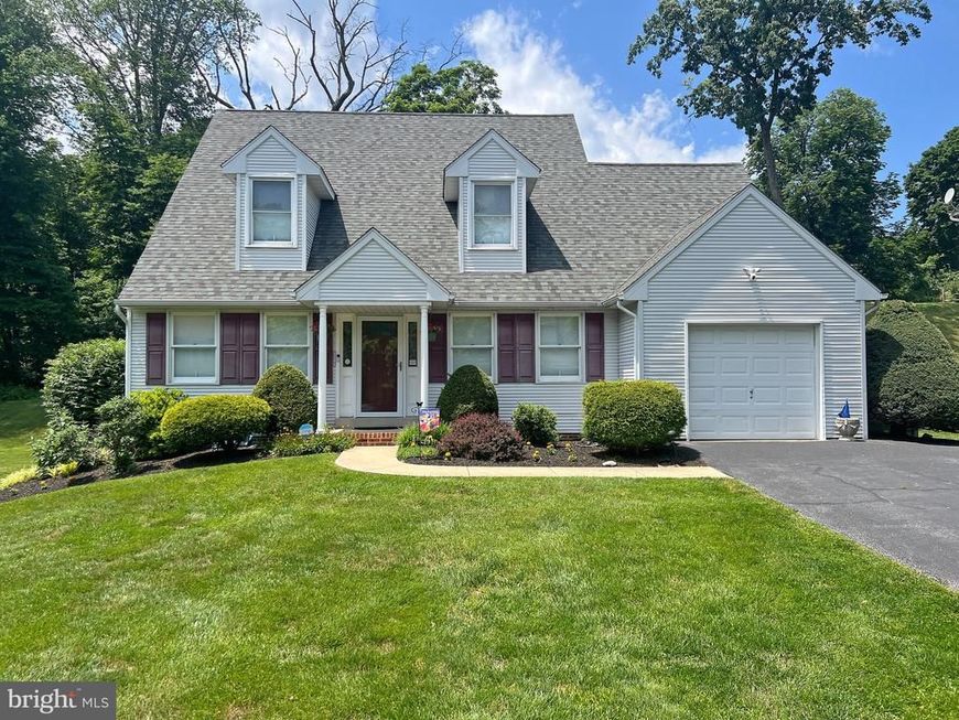 4206 Upland Drive, Upper Chichester, PA 19061 Main Photo