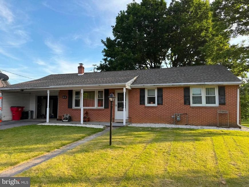 826 Crescent Drive , Shippensburg, PA 17257 Main Photo