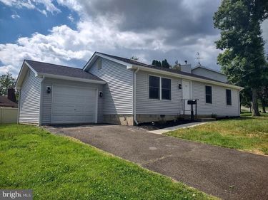 138 HOUSTON AVENUE, GLENSIDE, PA 19038