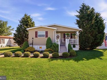 308 MEADOW COURT, NORTH WALES, PA 19454