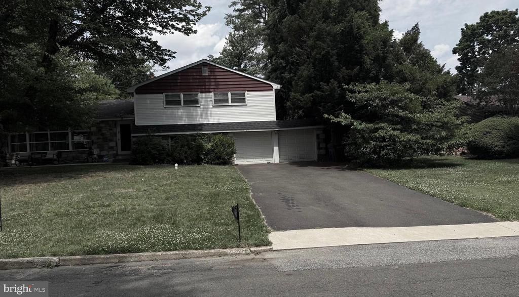 1105 ROCK CREEK DRIVE, WYNCOTE, PA 19095