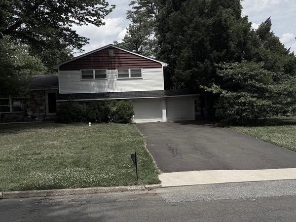1105 ROCK CREEK DRIVE, WYNCOTE, PA 19095