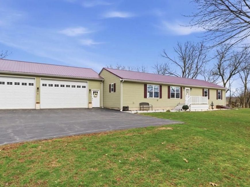 1025 White Oak Road , Windsor, PA 17366 Main Photo