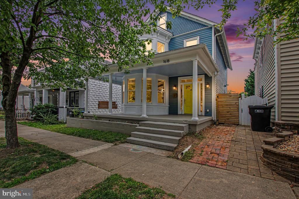 1618 Caroline Street, Fredericksburg, VA 22401 Main Photo