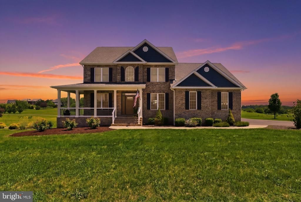 121 Nittany South Way, Stephens City, VA 22655 Main Photo