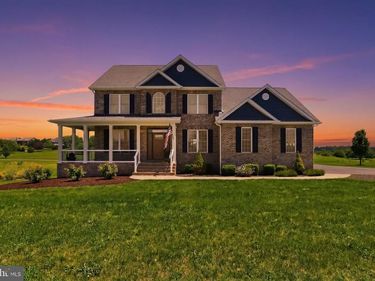 121 NITTANY SOUTH WAY, STEPHENS CITY, VA 22655