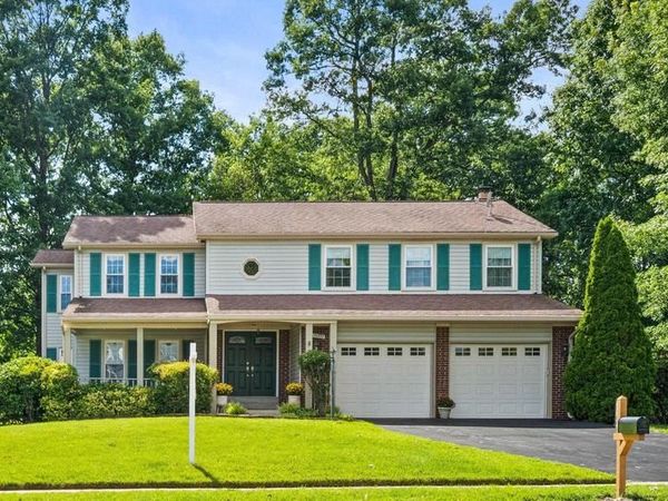 13300 TUCKAWAY DRIVE, FAIRFAX, VA 22033