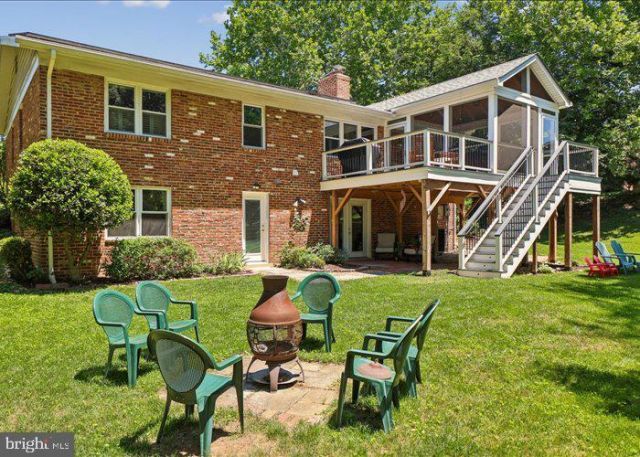 6437 Pima Street, Alexandria, VA 22312 Main Photo
