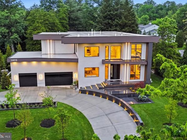 1803 DUMBARTON STREET , MCLEAN, VA 22101