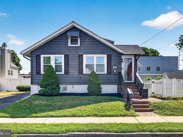 20 WASHINGTON AVENUE, MOUNT EPHRAIM, NJ 08059