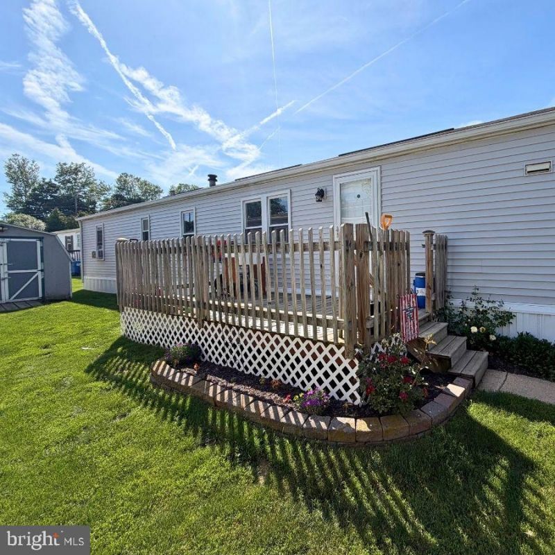 10 VINTAGE LANE, HONEY BROOK, PA 19344