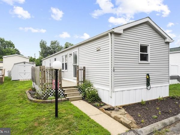 10 VINTAGE LANE, HONEY BROOK, PA 19344