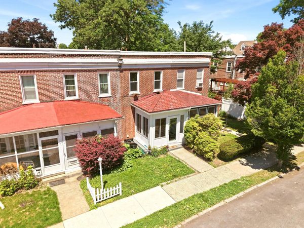 12 MANCHESTER AVENUE, MEDIA, PA 19063