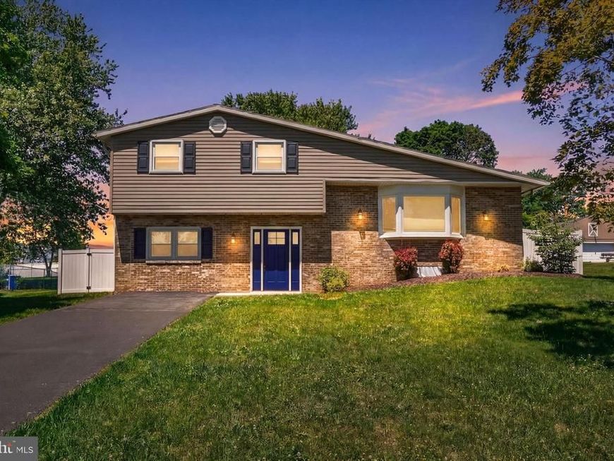 259 Nollyn Drive, Dallastown, PA 17313 Main Photo