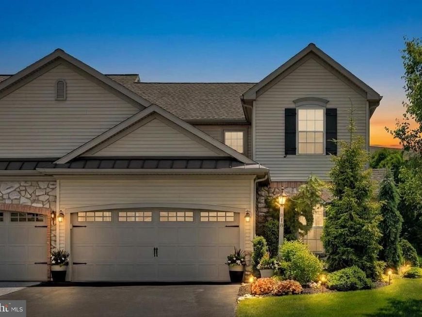 818 Briar Edge Court, Lebanon, PA 17046 Main Photo