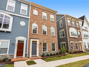 14813 RETREAT BOULEVARD , CHANTILLY, VA 20151