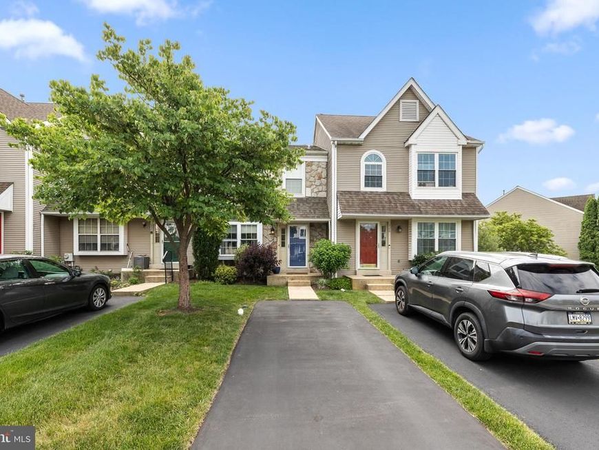 328 Countryside Court, Collegeville, PA 19426 Main Photo