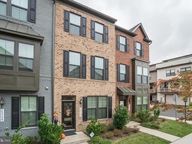 22356 PHILANTHROPIC DRIVE, ASHBURN, VA 20148
