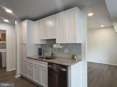 9574 JAYHAWK TERRACE, Unit 103, MANASSAS, VA 20110