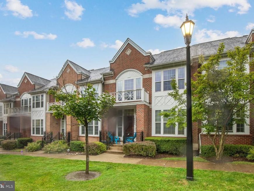 6005 Helmsman Way, Unit A4-49, Clarksville, MD 21029 Main Photo