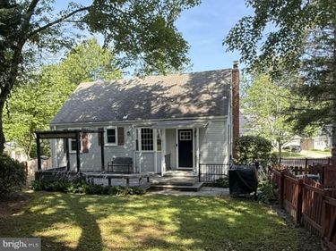 10831 CREST STREET , FAIRFAX, VA 22030